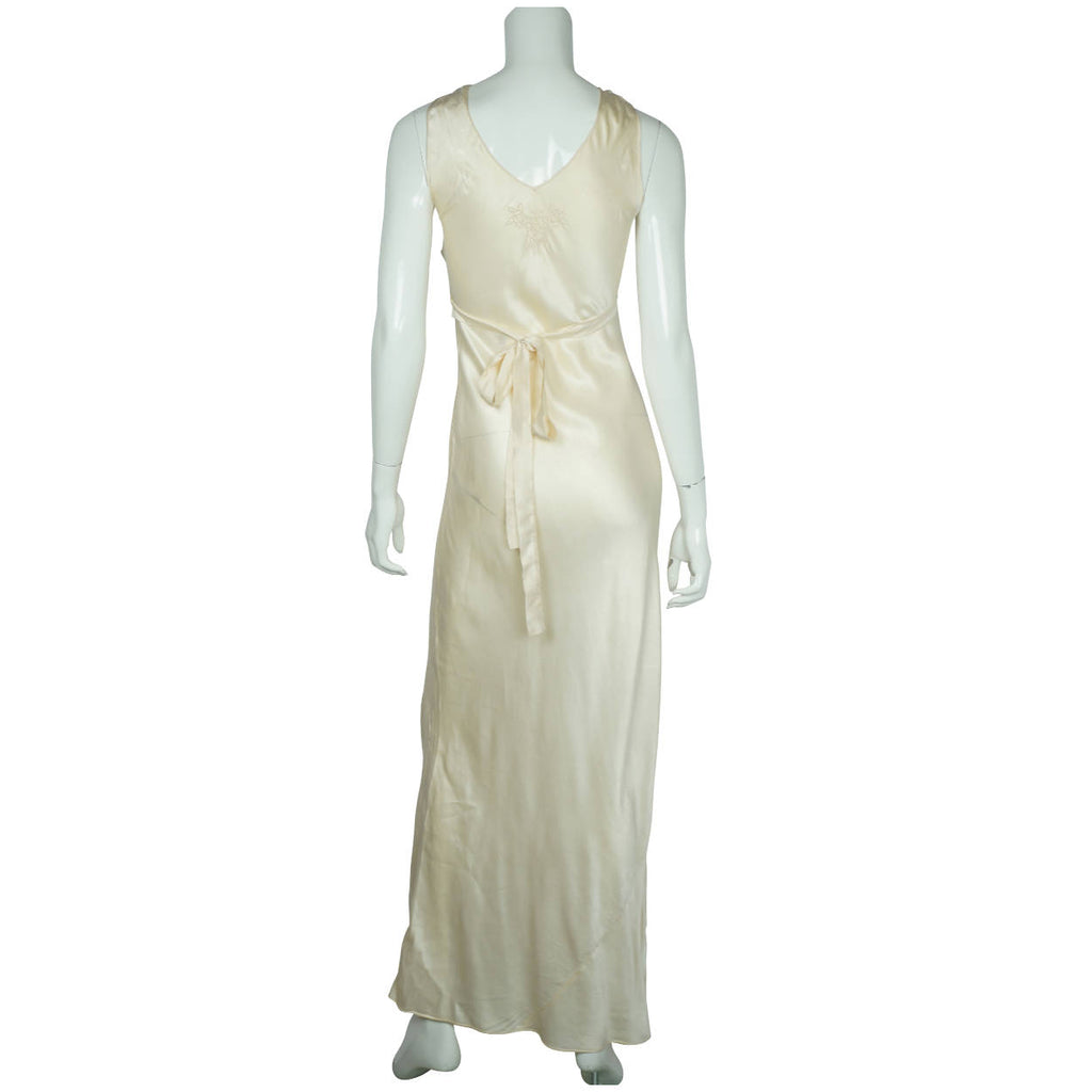 Vintage 1930s Cream Silk Nightie with Chinese Lantern Embroidery Slinky Size S M - Poppy's Vintage Clothing