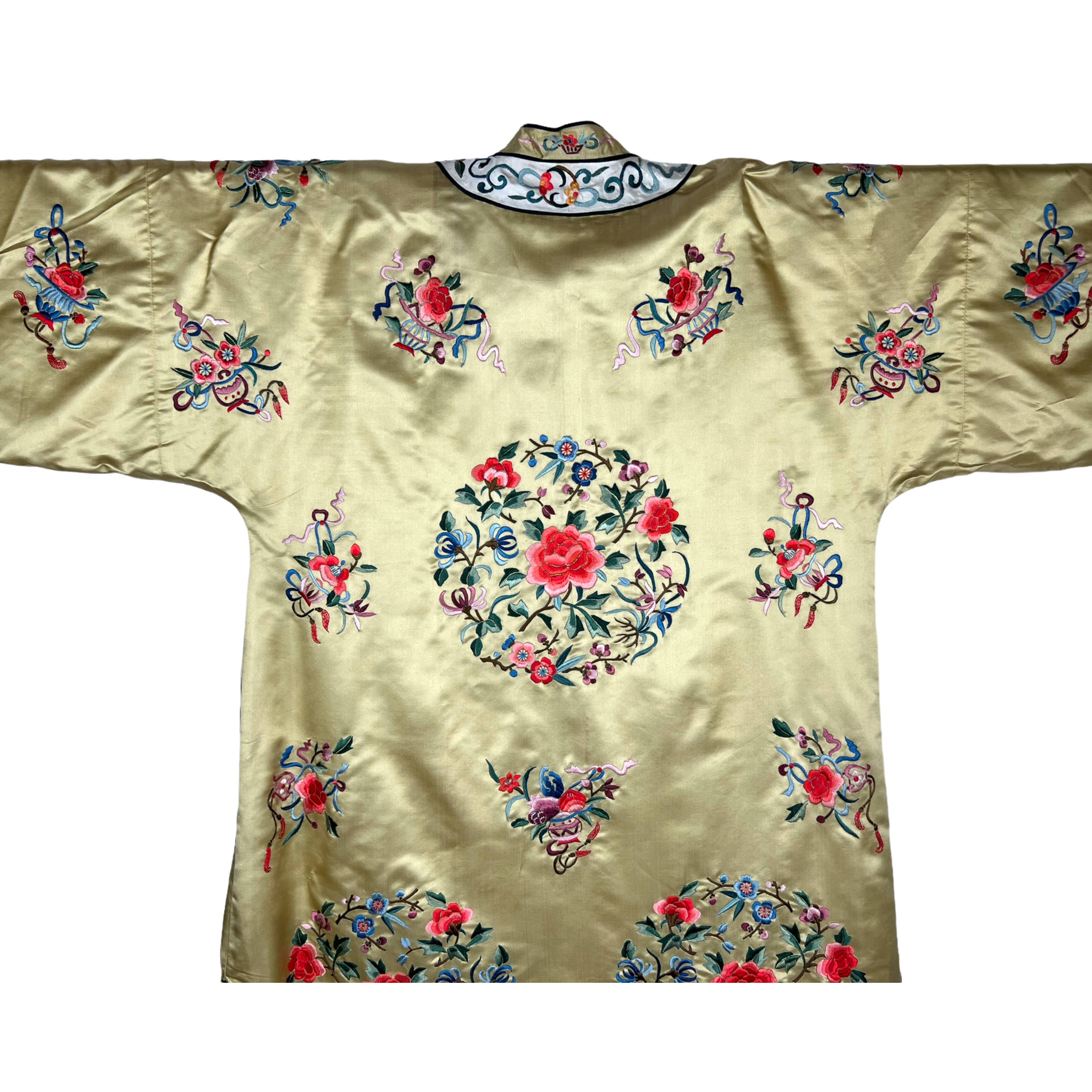 Embroidered Han Robe Vintage Chinese Silk Robe Hand Embroidered Floral Motifs