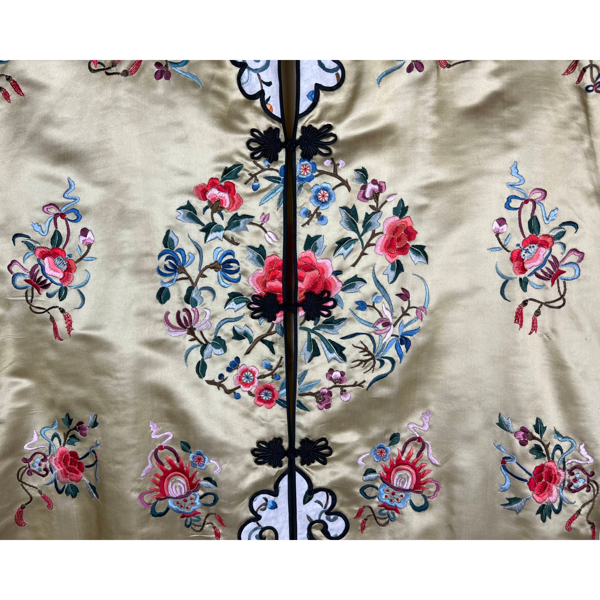 Vintage Chinese Silk Robe Hand Embroidered Floral Motifs