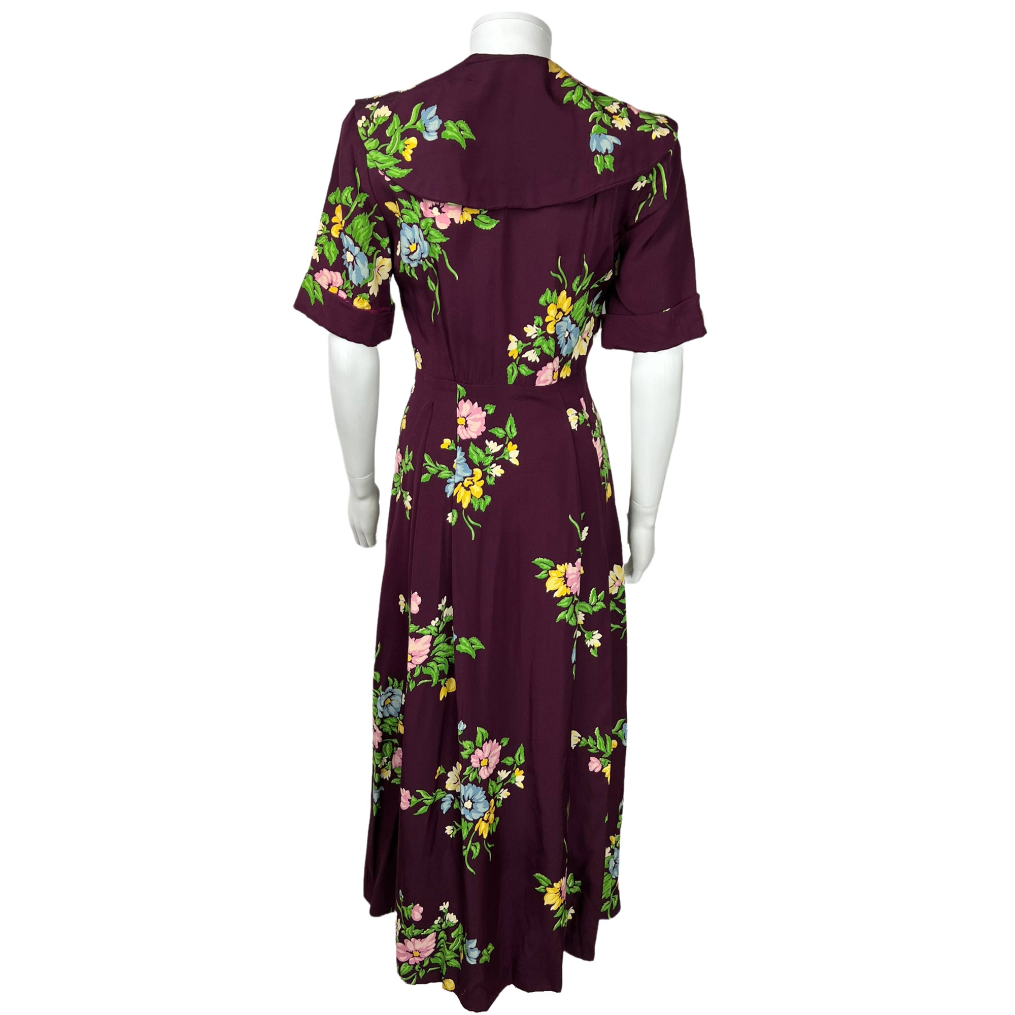 Vintage 1940s Ladies Dressing Gown Floral Chintz Rayon Robe