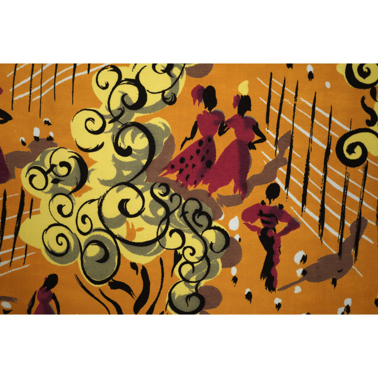 Vintage 1940s Sewing Fabric Novelty Print Faille Rayon Material 35.5” by 76” - Poppy's Vintage Clothing