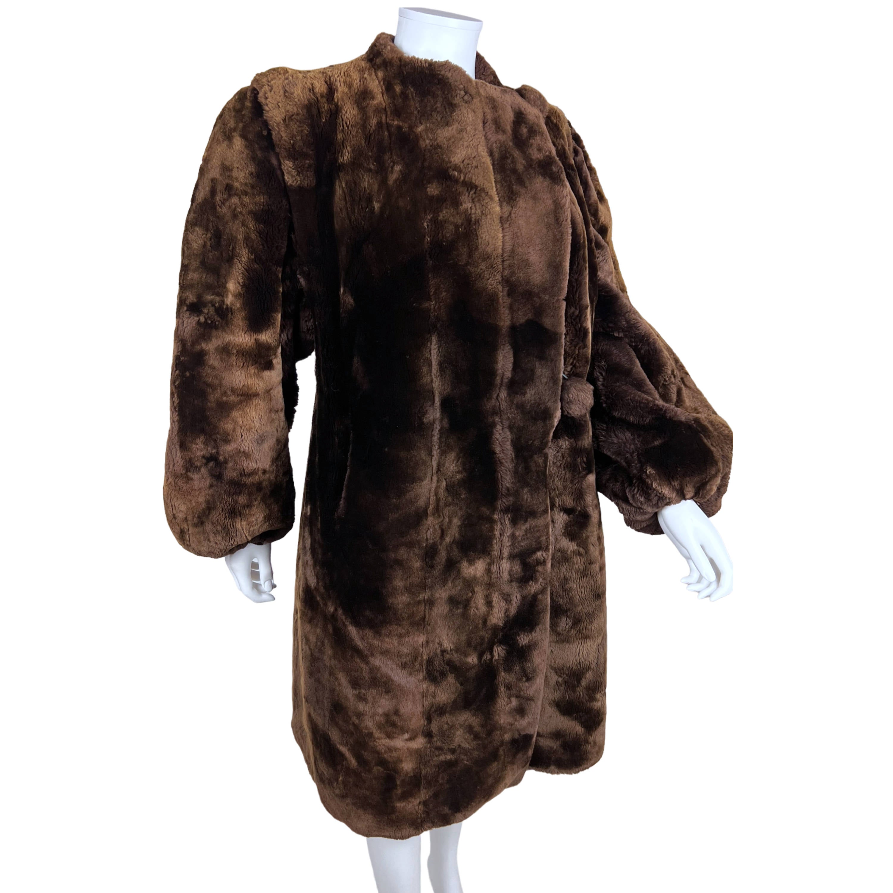 Vintage 1940s Mouton Coat Teddy Plush Fur Ladies Size M – Poppy's