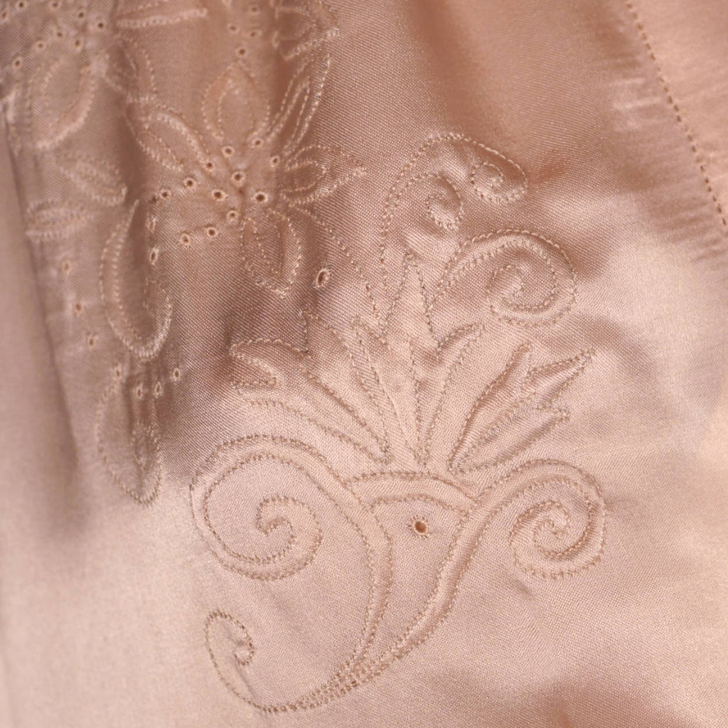 Vintage 1940s Silk Nightgown Pink Nightie w Embroidered Flowers Size M L - Poppy's Vintage Clothing