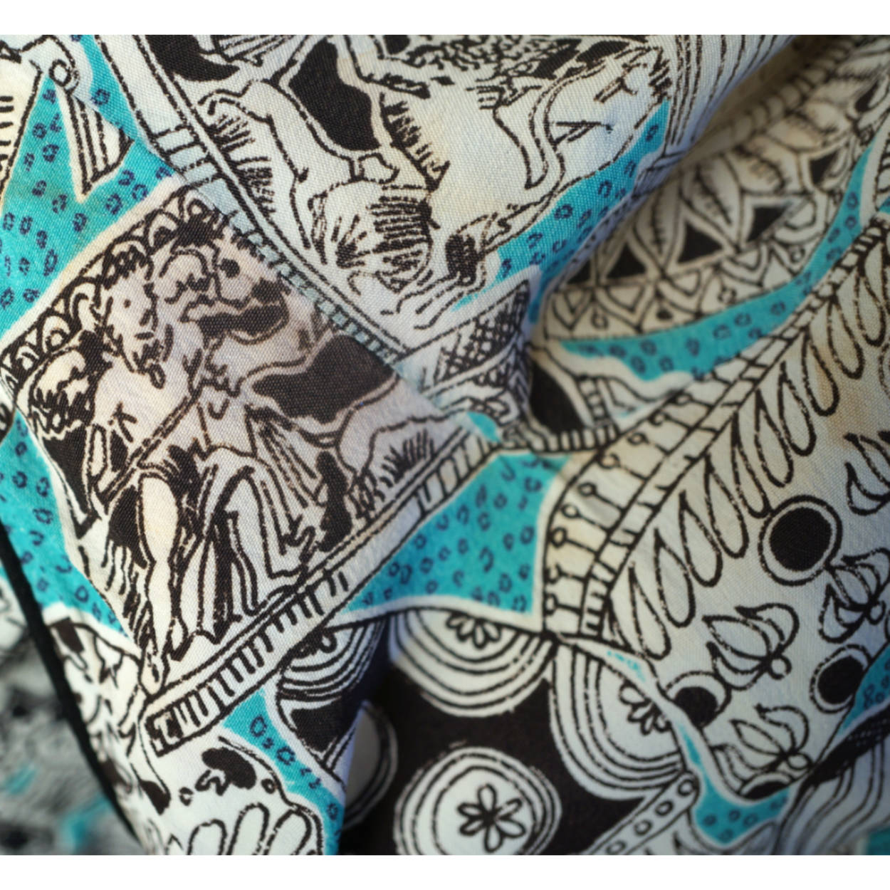 Vintage 1940s Novelty Print Dress Greco Roman Pattern Rayon Crepe Fabric As Is - Poppy's Vintage Clothing