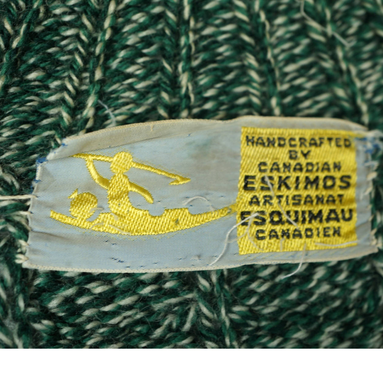 Vintage 1970s Mens Sweater Handcrafted by Canadian Eskimos Inuit Green Wool Sz M - Poppy's Vintage Clothing