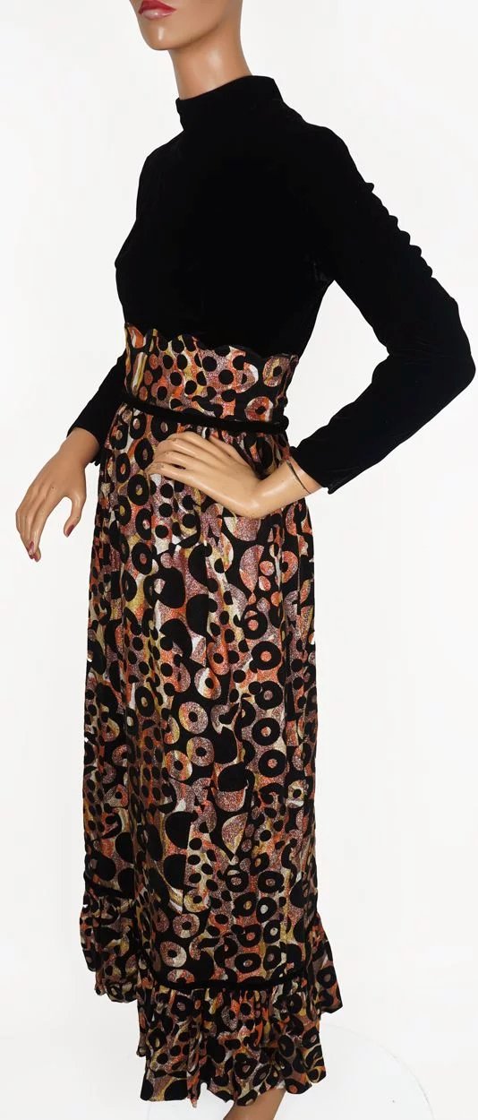 Vintage 1960s Black Velvet and Brocade Lamé Dress - Junior Vogue -  New York - Poppy's Vintage Clothing