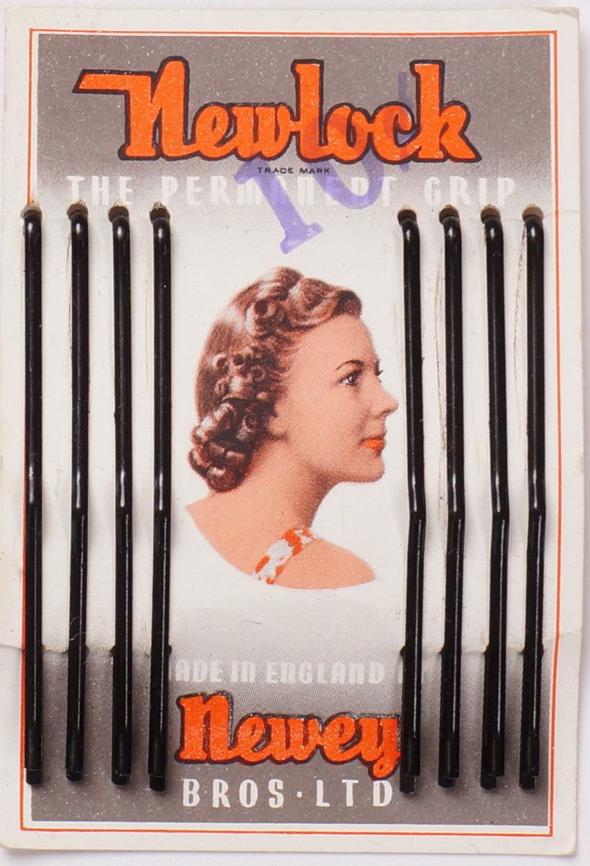 Vintage 1930s Bobby Pin Assortment Assorted Hair Pins w Newey Bros Card - Poppy's Vintage Clothing