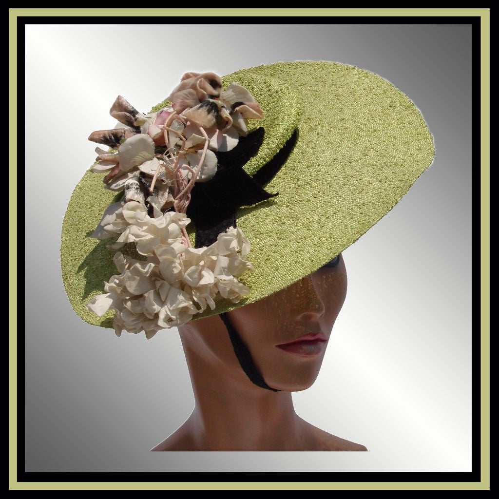 Wide Brimmed Hat 1930s Apple Green Straw with Millinery Flower - Poppy's Vintage Clothing