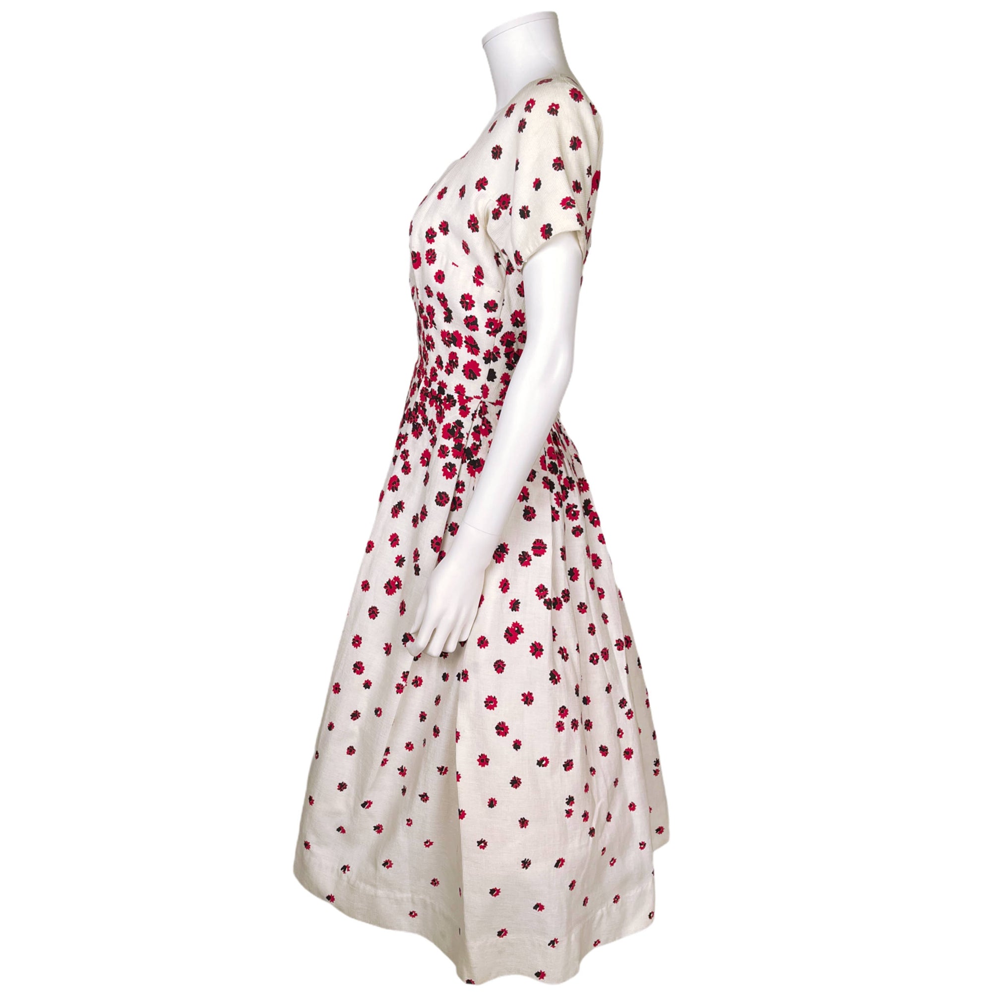 Vintage 1950s Cotton Dress Red & Black Floral Size M