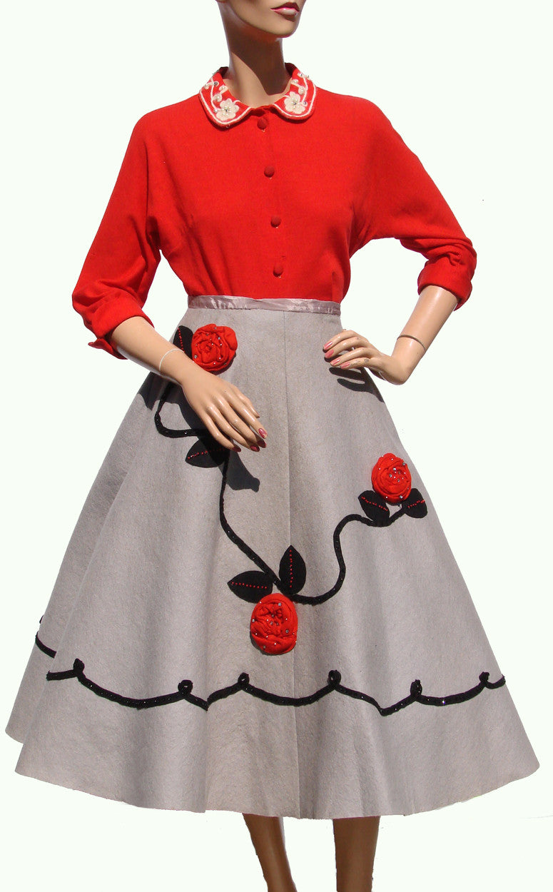 Vintage 1950s Felt Circle Skirt - Rockabilly - Rock and Roll - Small - Poppy's Vintage Clothing