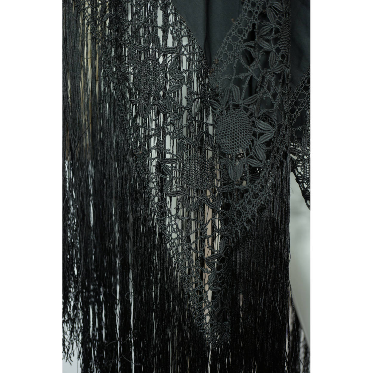 Art Deco Chinese Canton Silk Embroidered Shawl People w Floral Embroidery As Is - Poppy's Vintage Clothing