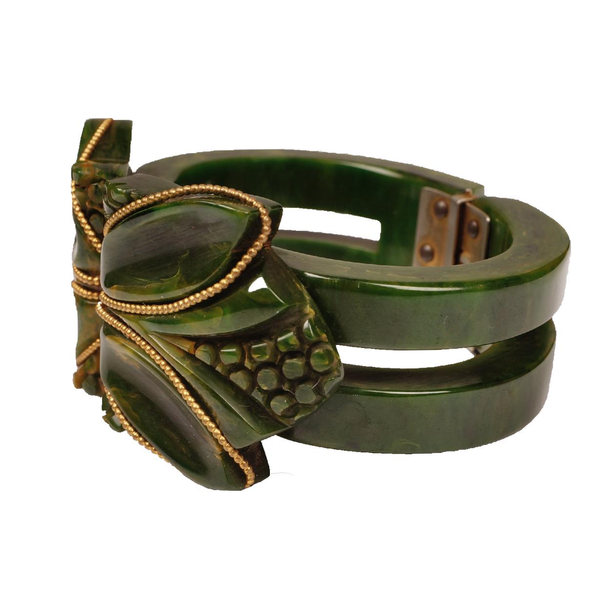 Vintage 1930s Carved Bakelite Clamper Bracelet - Creamed Spinach - Chunky w Gold Accent - Poppy's Vintage Clothing