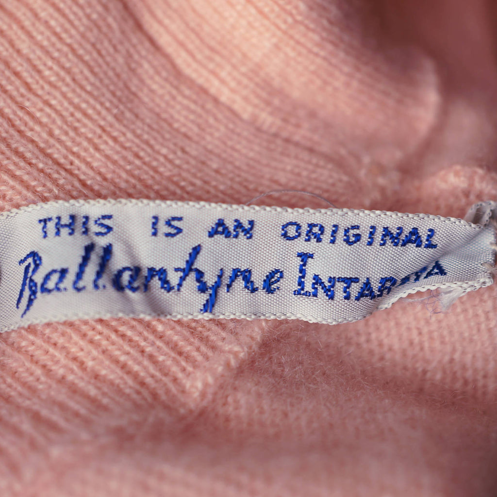 Vintage 1960s Ballantyne Scottish Cashmere Intarsia Sweater Pink Poppies Sz M 36 - Poppy's Vintage Clothing