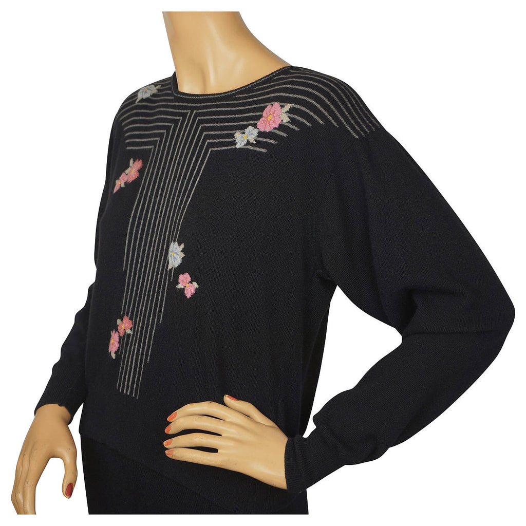 Vintage Ballantyne Scottish Cashmere Pullover Sweater Linear Pattern w Flowers L - Poppy's Vintage Clothing