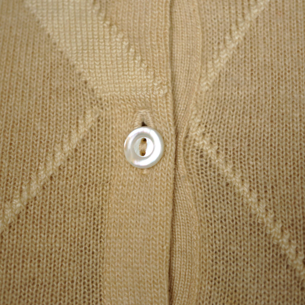 Vintage 1960s Ballantyne Scottish Cashmere Intarsia Sweater Beige Size M 36 - Poppy's Vintage Clothing