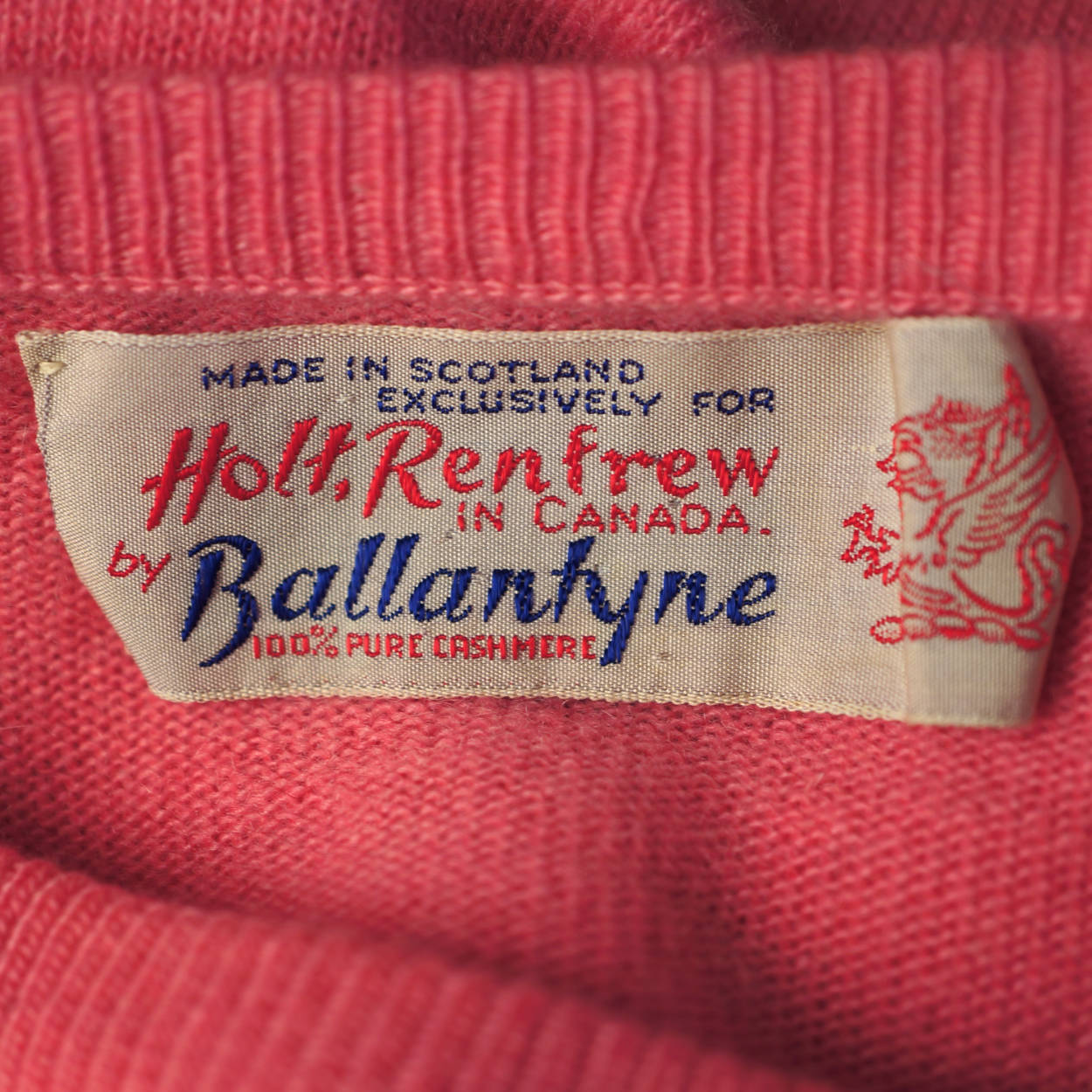 Vintage 1960s Ballantyne Pink Argyle Scottish Cashmere Sweater Pullover Ladies M - Poppy's Vintage Clothing