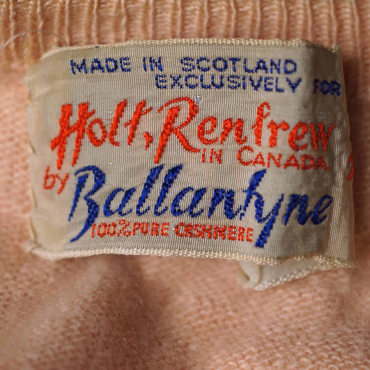 Vintage 1960s Ballantyne Scottish Cashmere Sweater Pink Cardigan Ladies M - Poppy's Vintage Clothing