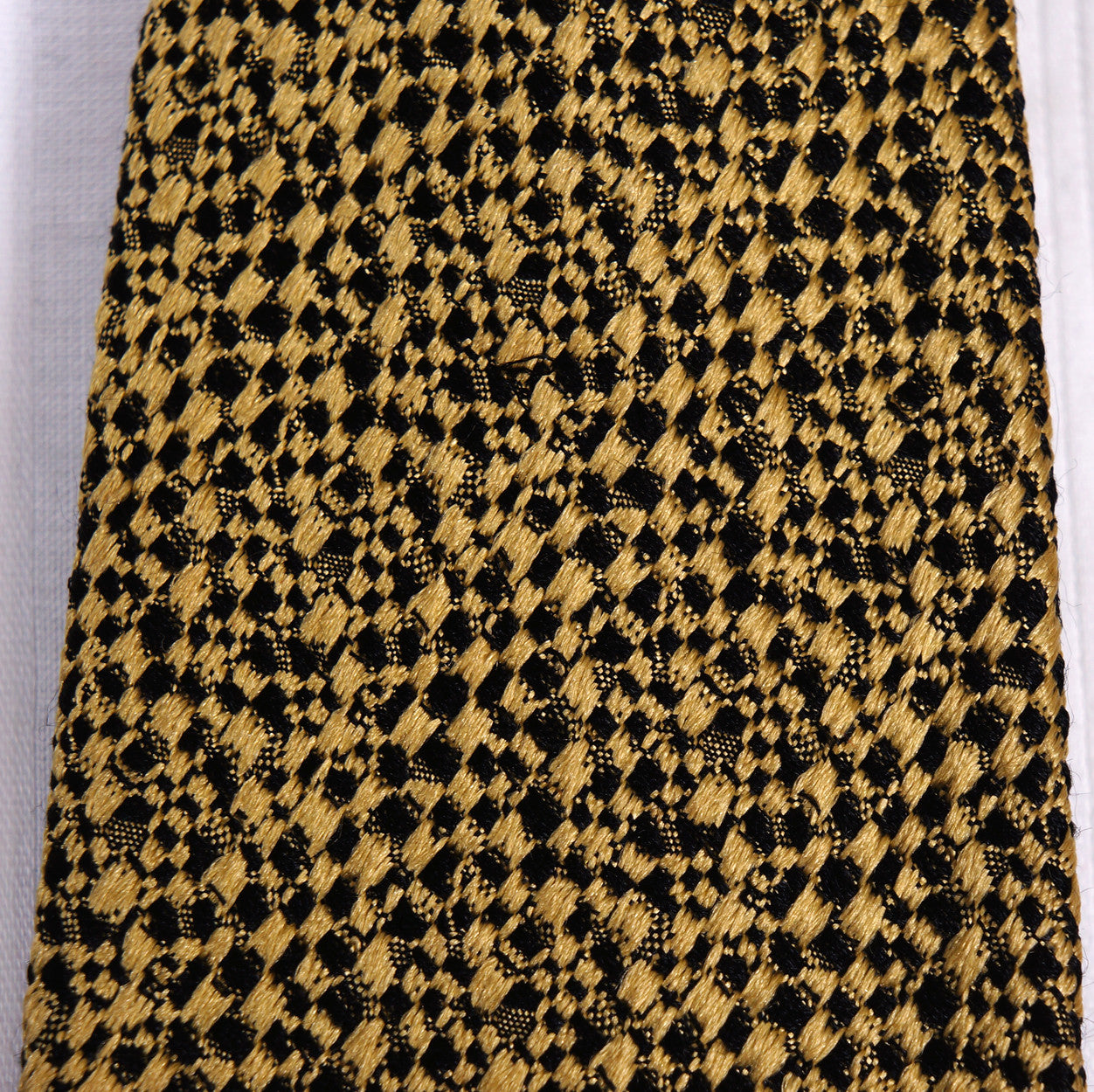 Vintage 1960s Mens Silk Narrow Tie -  Made in France - Poppy's Vintage Clothing