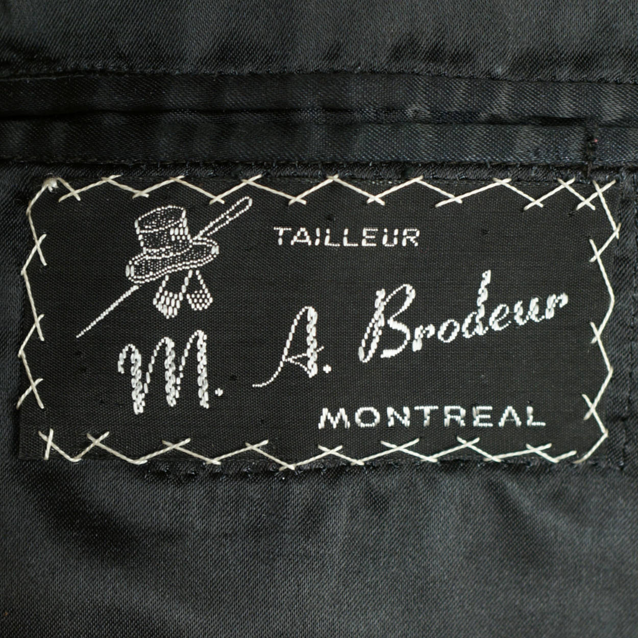 Vintage Mens Morning Coat Tailor Dated 1966 Formal Tails Tailcoat Size Large - Poppy's Vintage Clothing