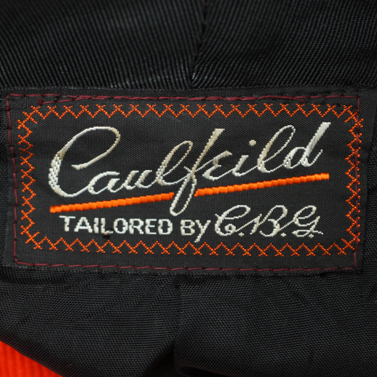 Vintage 50s Smoking Jacket by Caulfeild Red Corduroy Size M - Poppy's Vintage Clothing