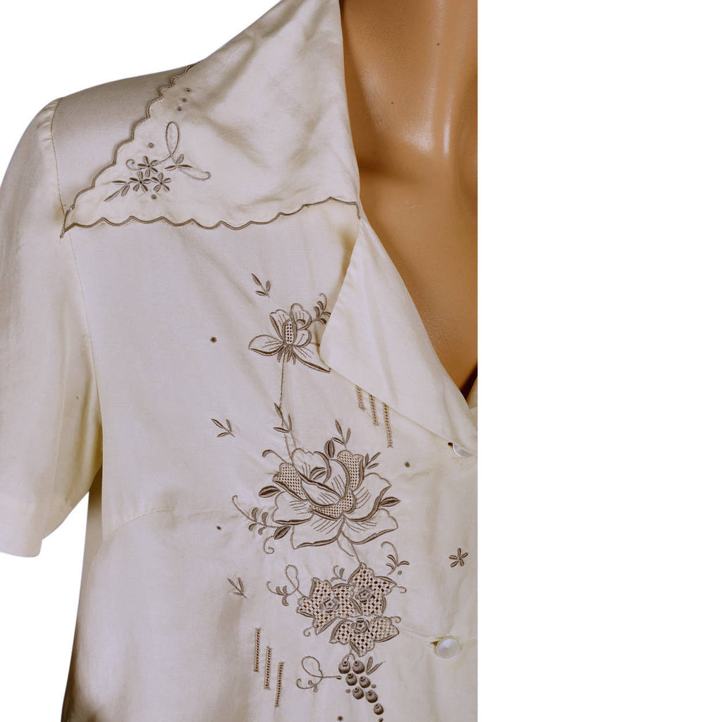 Vintage 60s Chinese Embroidered Pure Silk Blouse Size M - Poppy's Vintage Clothing