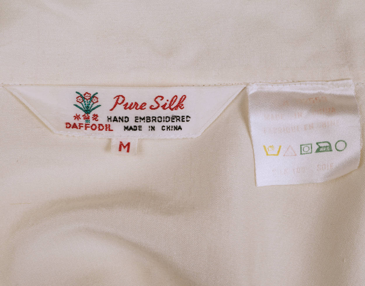 Vintage 60s Chinese Embroidered Pure Silk Blouse Size M - Poppy's Vintage Clothing