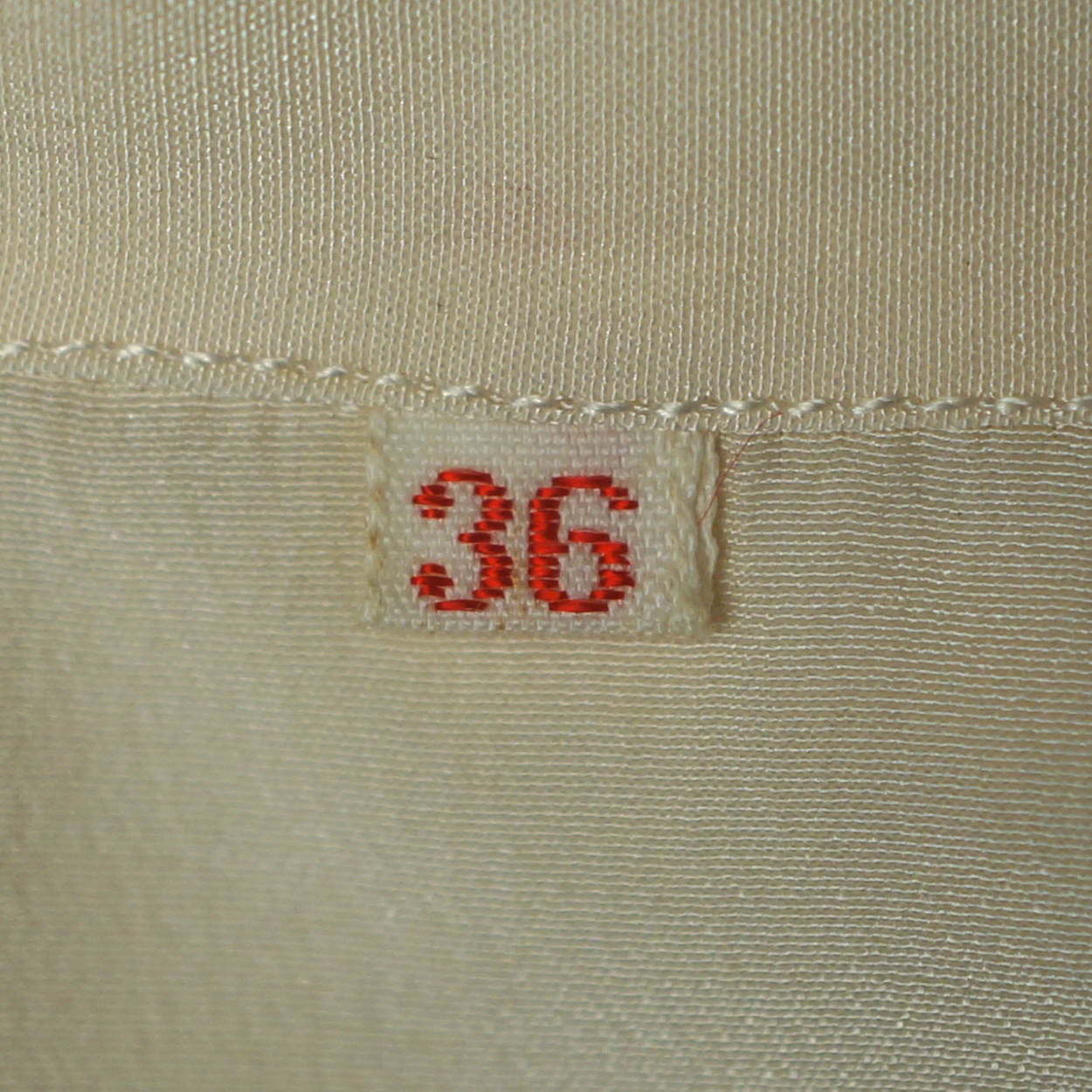 Vintage 1960s Floral Embroidered Pure Silk Blouse Short Sleeve Shirt Size M 36 - Poppy's Vintage Clothing