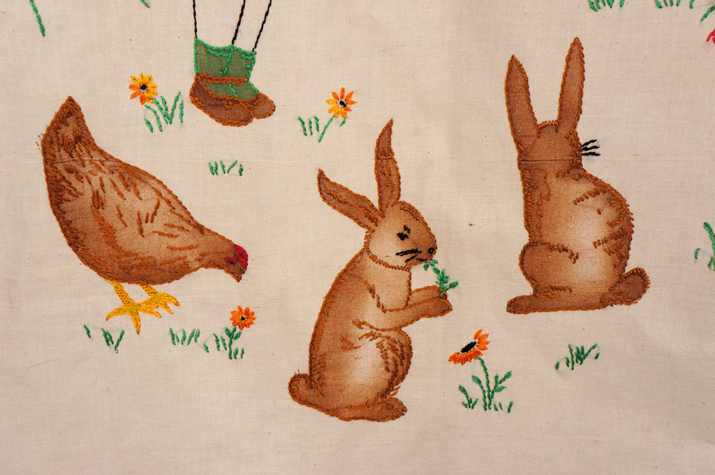 Vintage Embroidery of Farm Animals Wall Hanging or Crib Cover - Poppy's Vintage Clothing
