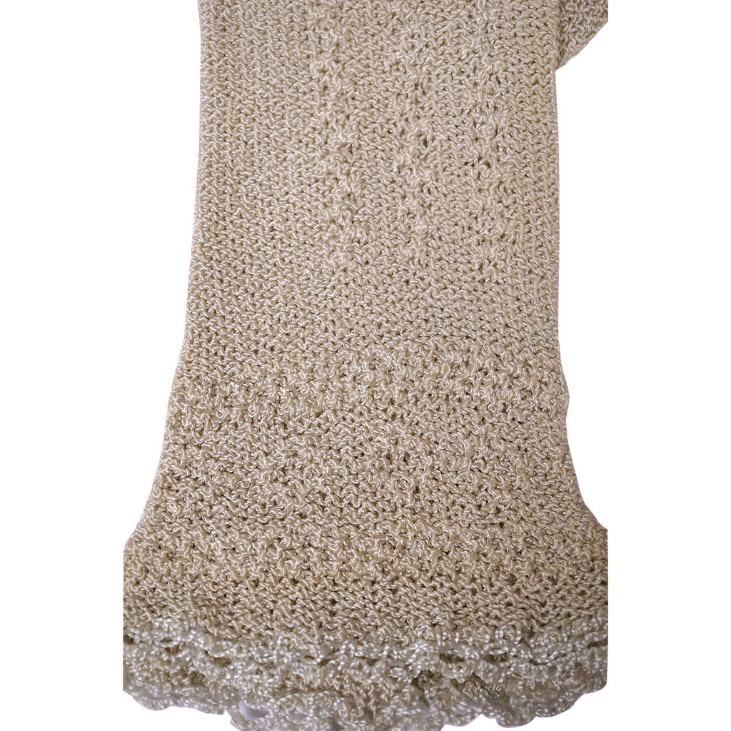 Vintage Fine Crochet Knitted Lace Gloves Grey Hand Made Ladies Size Medium 7 - Poppy's Vintage Clothing