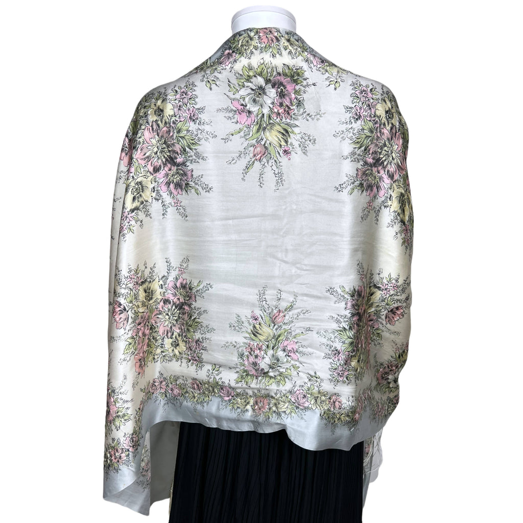 1930s Vintage Fringed Silk Shawl Floral Printed Wrap