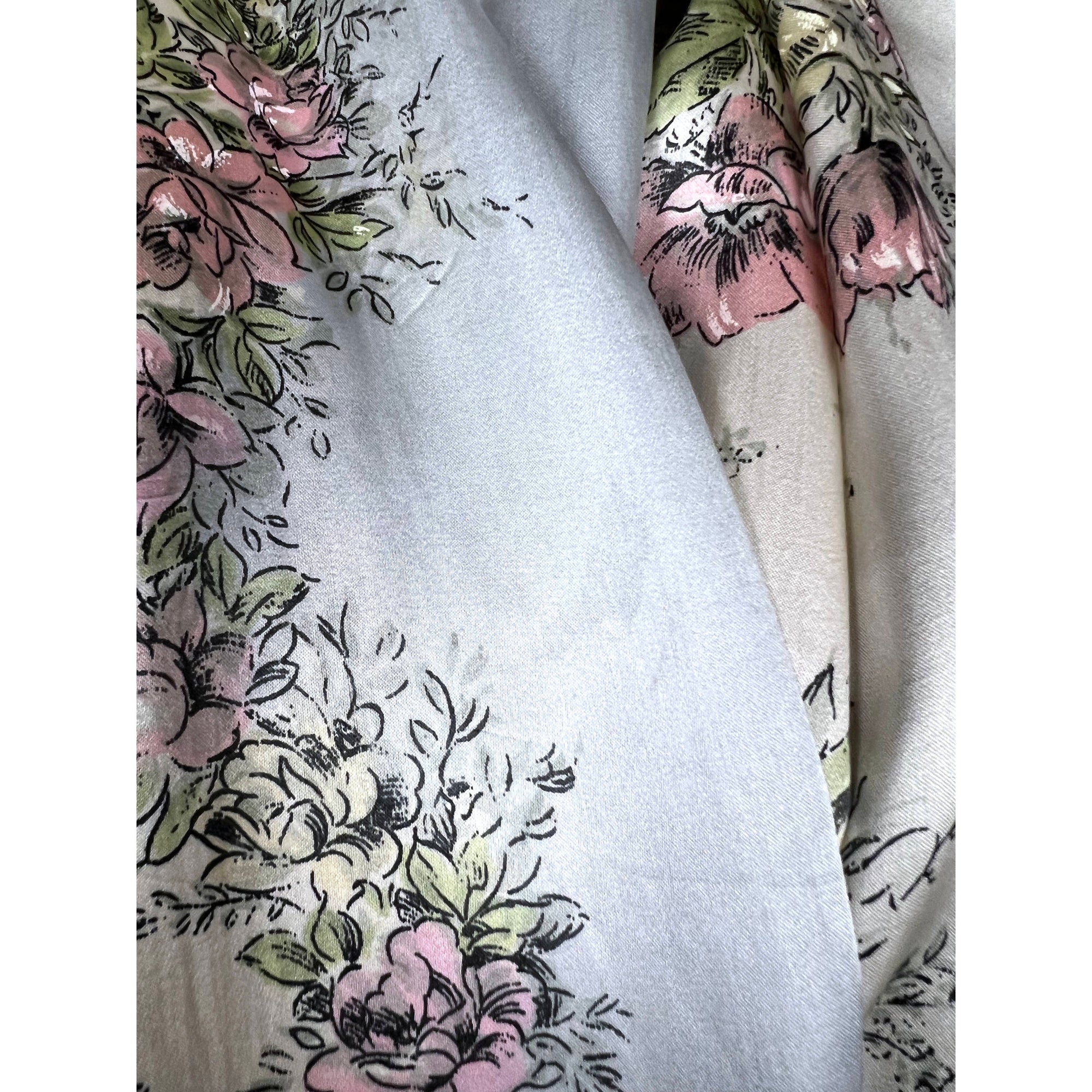 1930s Vintage Fringed Silk Shawl Floral Printed Wrap