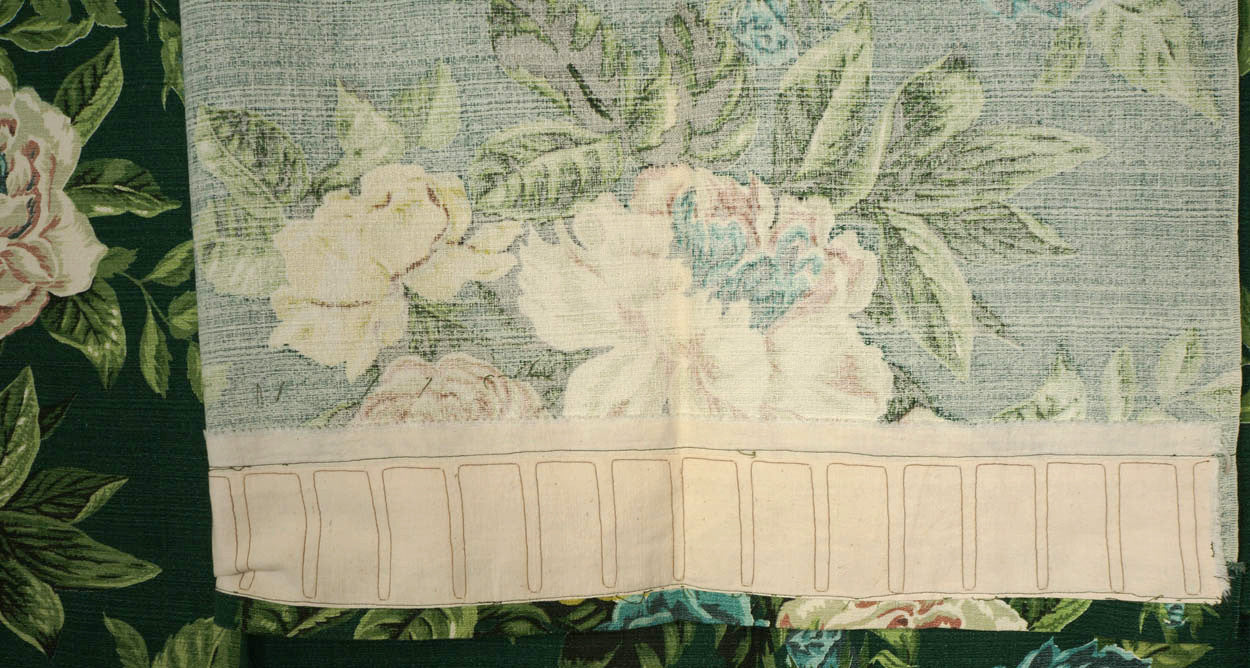Vintage 1940s Woven Cotton Barkcloth Drapes Cabbage Rose Print Unused - Poppy's Vintage Clothing