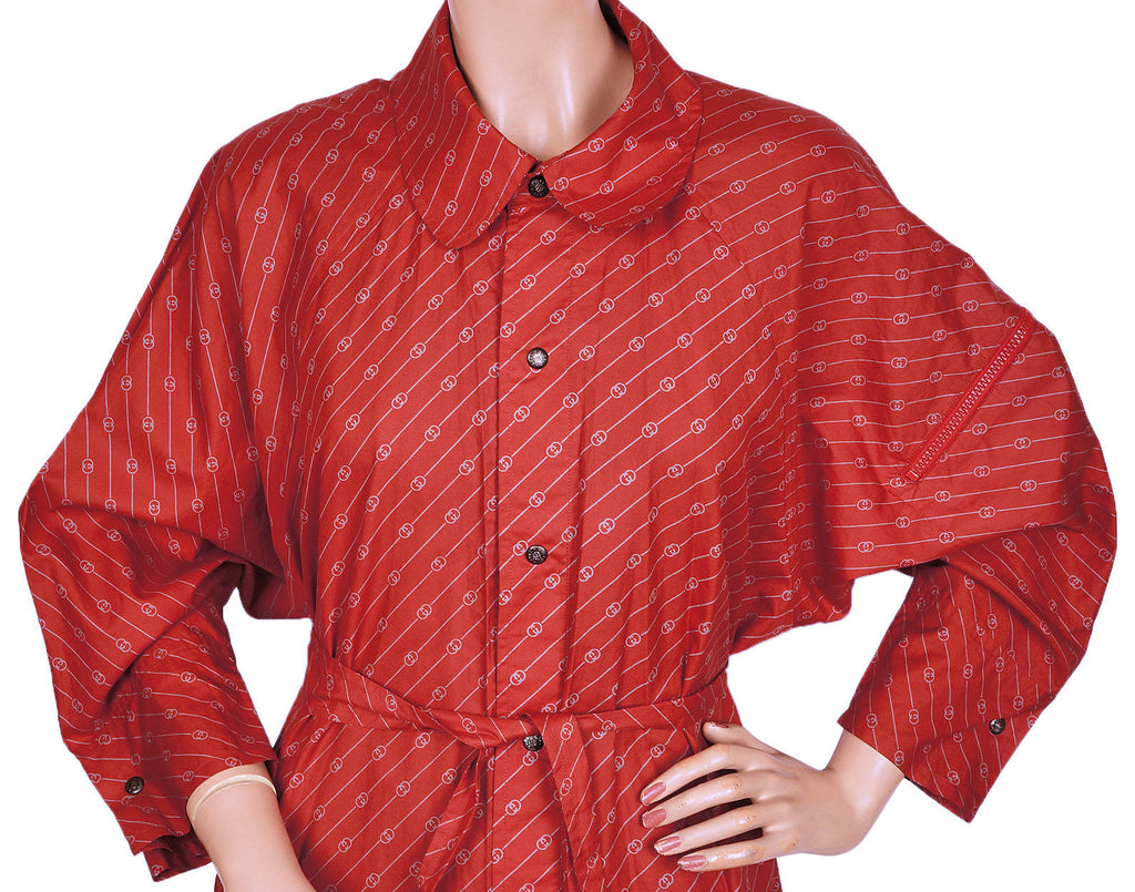 Vintage 1980s Gucci Italy Red Travel Raincoat Logo Pattern w Carrying Pocket M - Poppy's Vintage Clothing