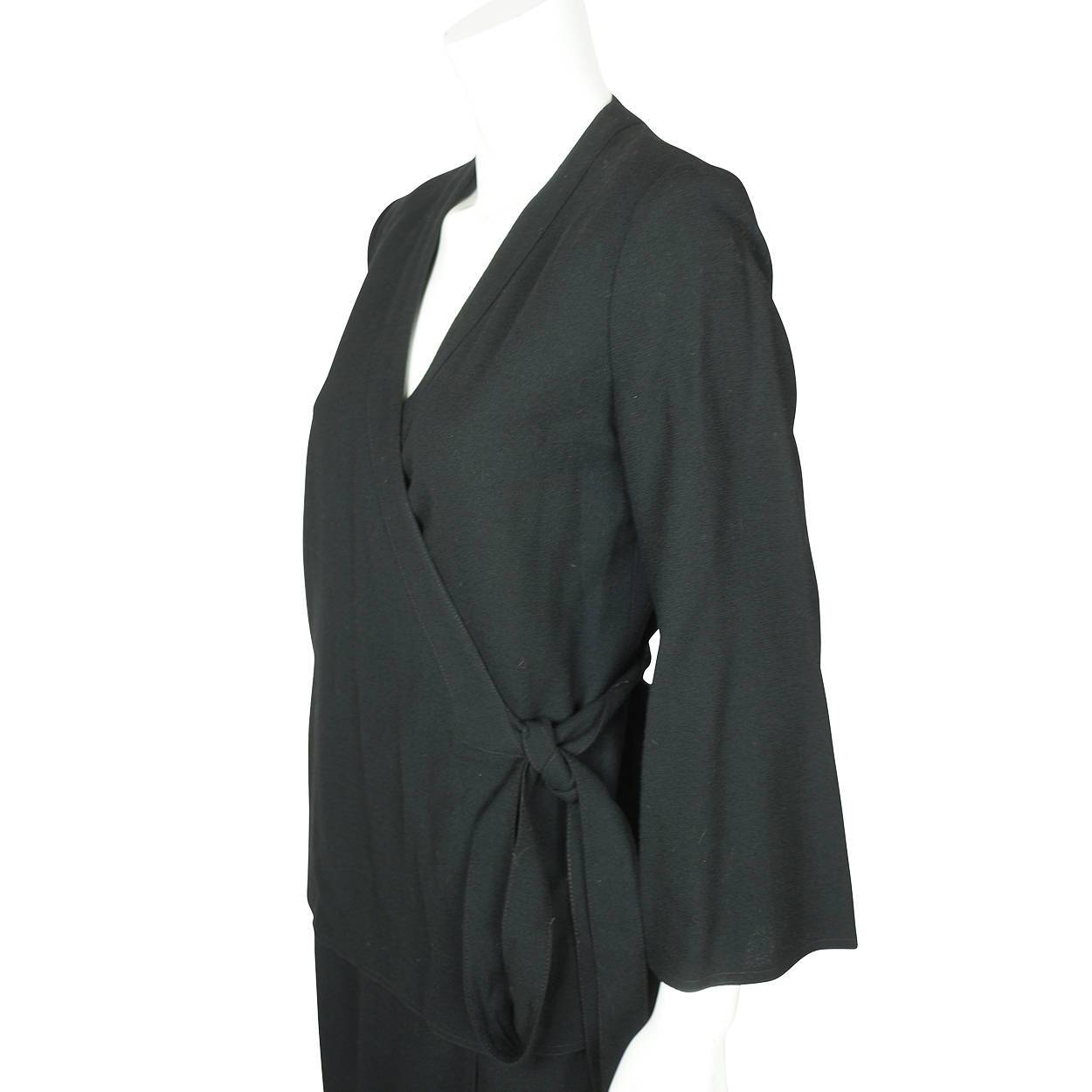 Vintage 1970s Designer Guy Laroche Black Wool Skirt Suit 2 Piece Ensemble Sz 12 - Poppy's Vintage Clothing