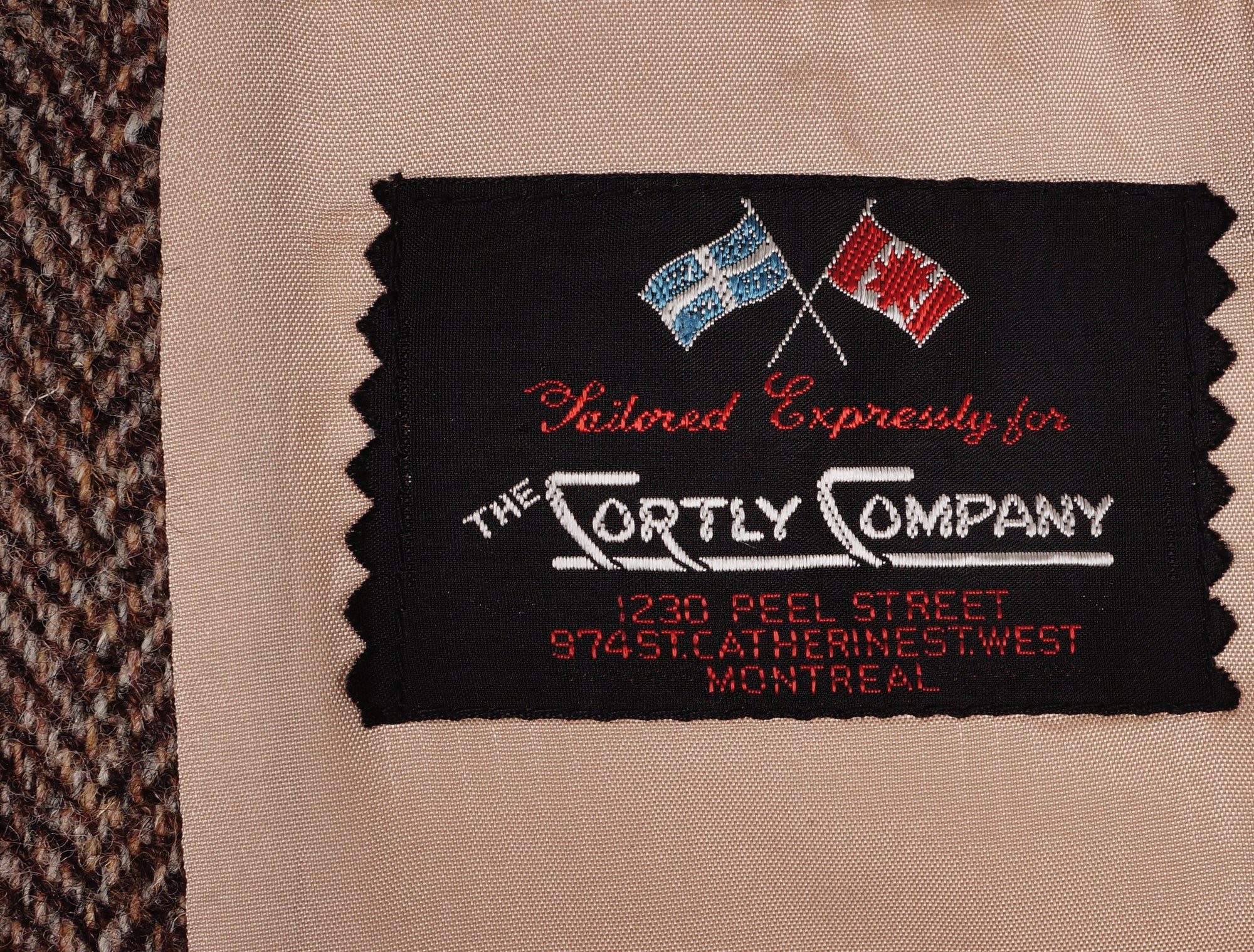 Vintage Harris Tweed Mens Jacket Herringbone Wool Sport Coat - Size 44 R - Poppy's Vintage Clothing