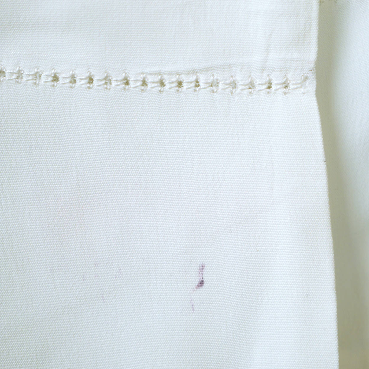 Vintage 40s 50s Mens White Scarf Crepe Opera Foulard – Poppy's Vintage Clothing Vintage 40s 50s Mens White Scarf Crepe Opera Foulard – Poppy's Vintage Clothing
