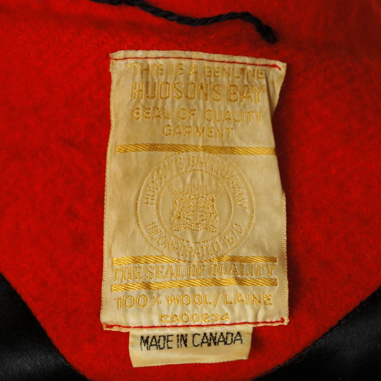 Vintage 1970s Hudsons Bay Company Point Blanket Jacket Winter Coat Red Wool Sz M - Poppy's Vintage Clothing