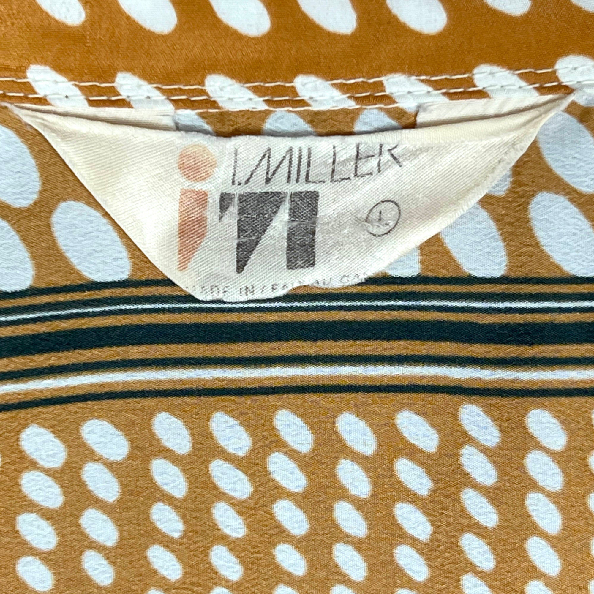 Vintage 1970s Shirt Geometric Optic Pattern Polyester Size L