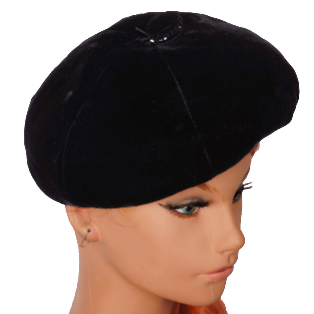 Vintage Hat Black Velvet Beret Nylon Lined 8\