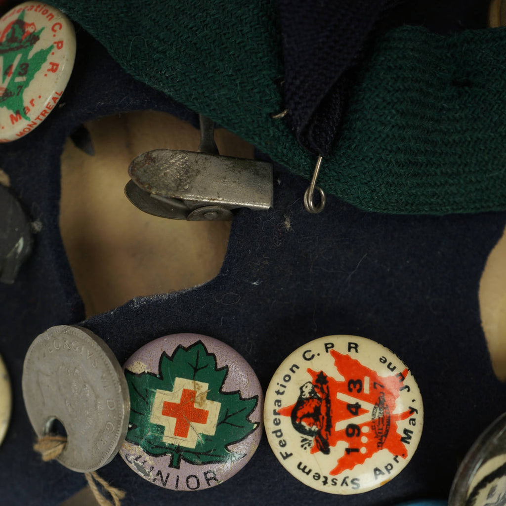 Vintage 40s Jughead Hat Whoopee Cap WWII Pinbacks - Poppy's Vintage Clothing