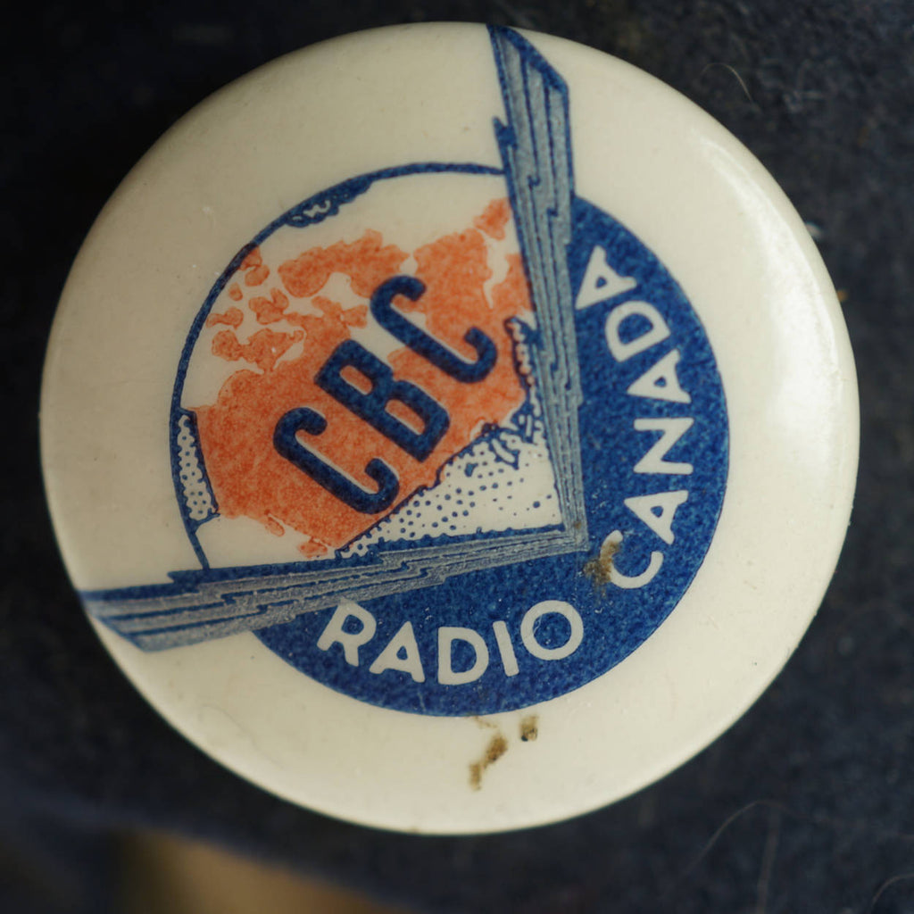 Vintage 40s Jughead Hat Whoopee Cap WWII Pinbacks - Poppy's Vintage Clothing