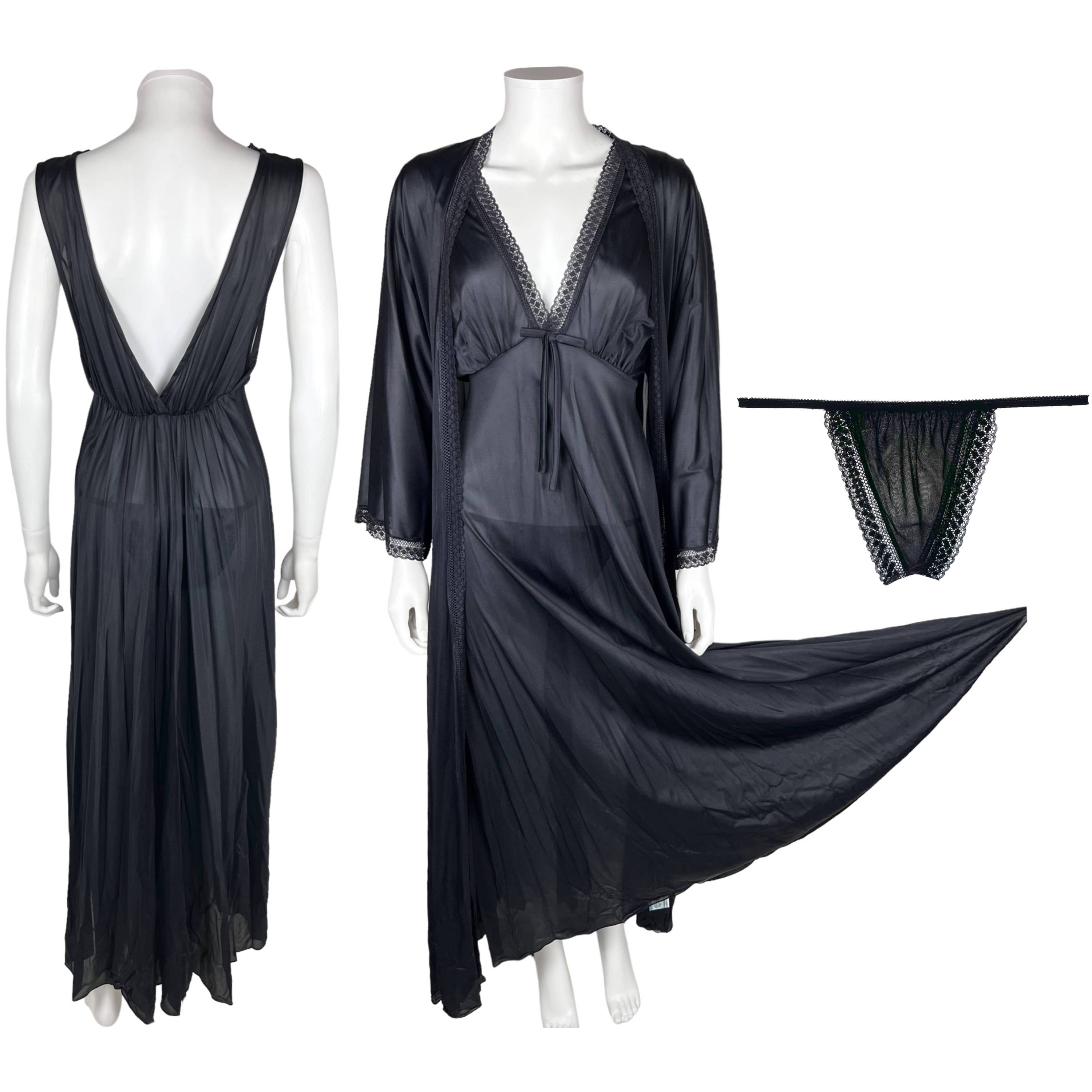 https://www.poppysvintageclothing.com/cdn/shop/products/Juliette-Black-Negligee-Set-326.jpg?v=1667075603