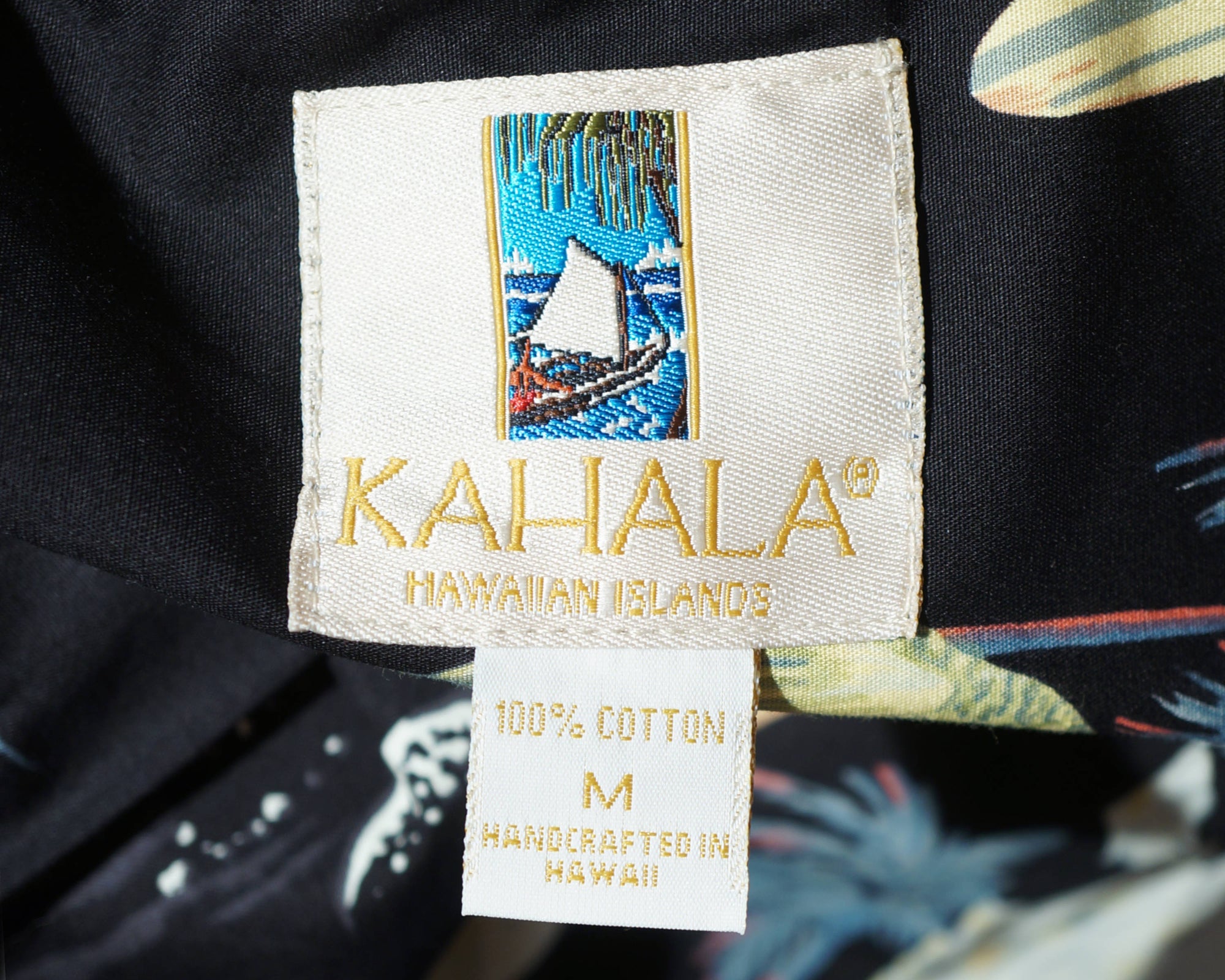 Vintage Kahala Hawaiian Shirt Hula Girl Surfer Print Size M - Poppy's Vintage Clothing