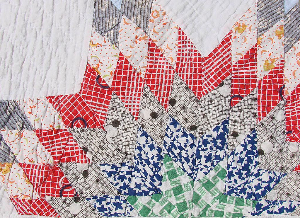 Vintage 1930s Quilt Lone Star Pattern - Hand Sewn - Poppy's Vintage Clothing
