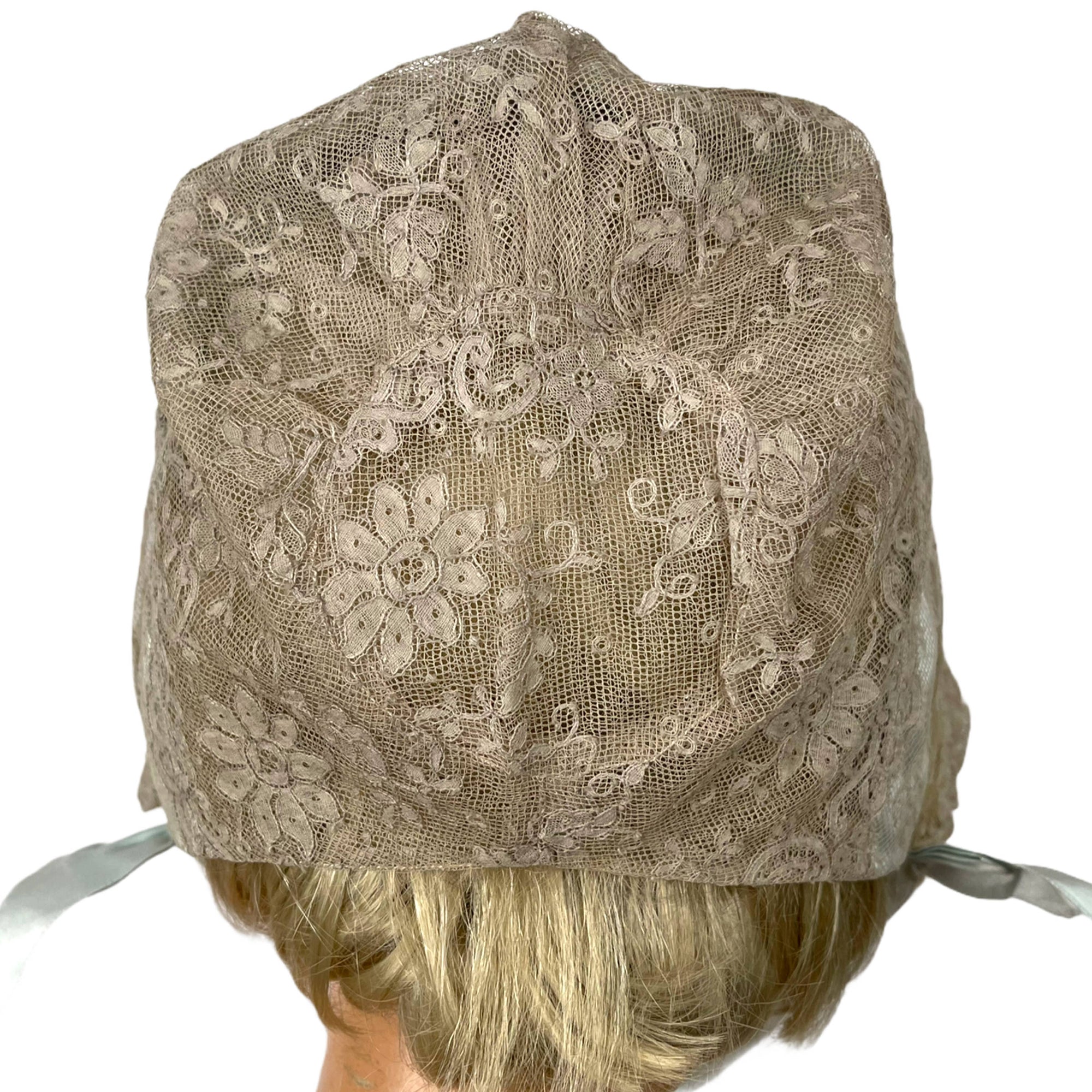 Vintage 1930s Lord & Taylor Chantilly Lace Night Bonnet