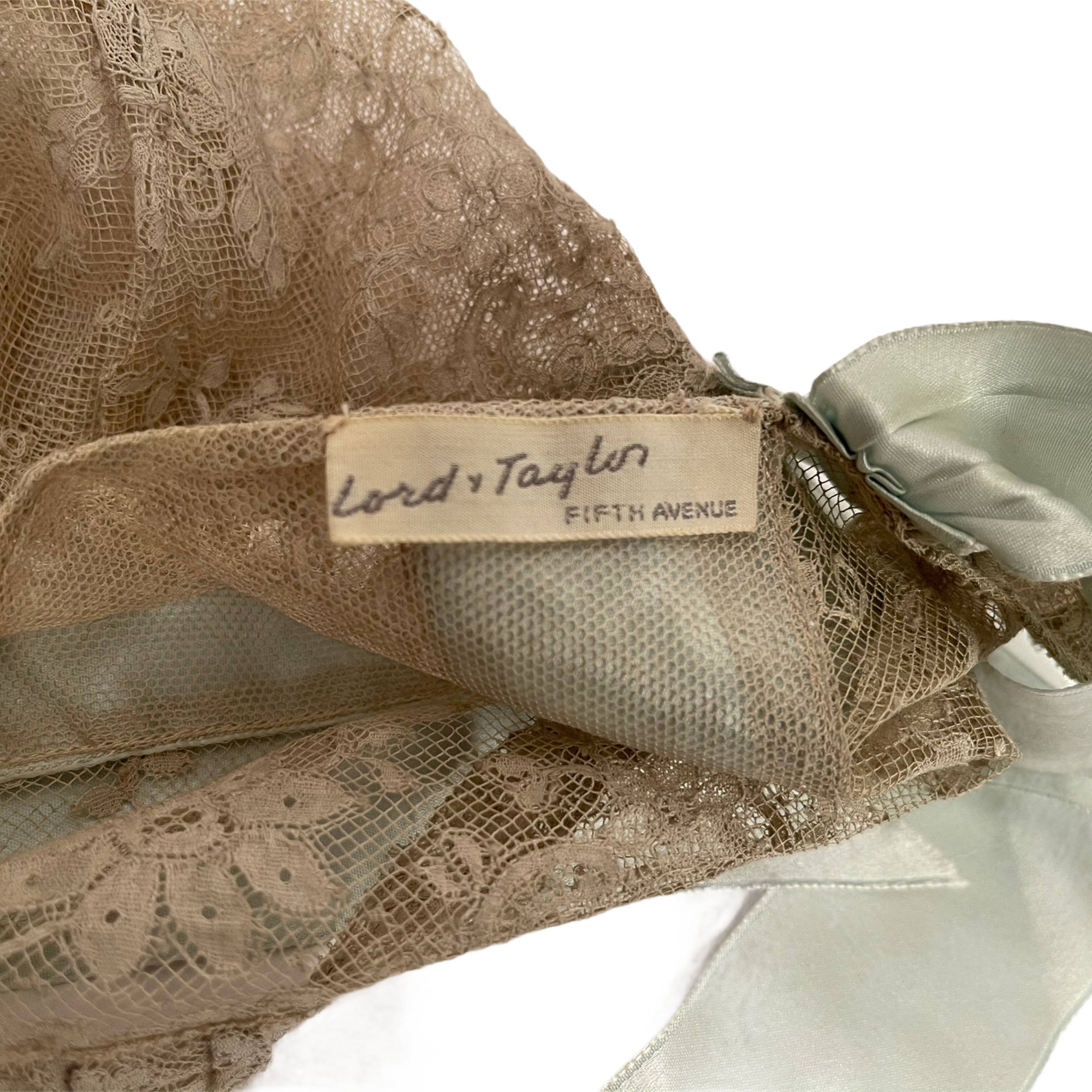 Vintage 1930s Lord & Taylor Chantilly Lace Night Bonnet
