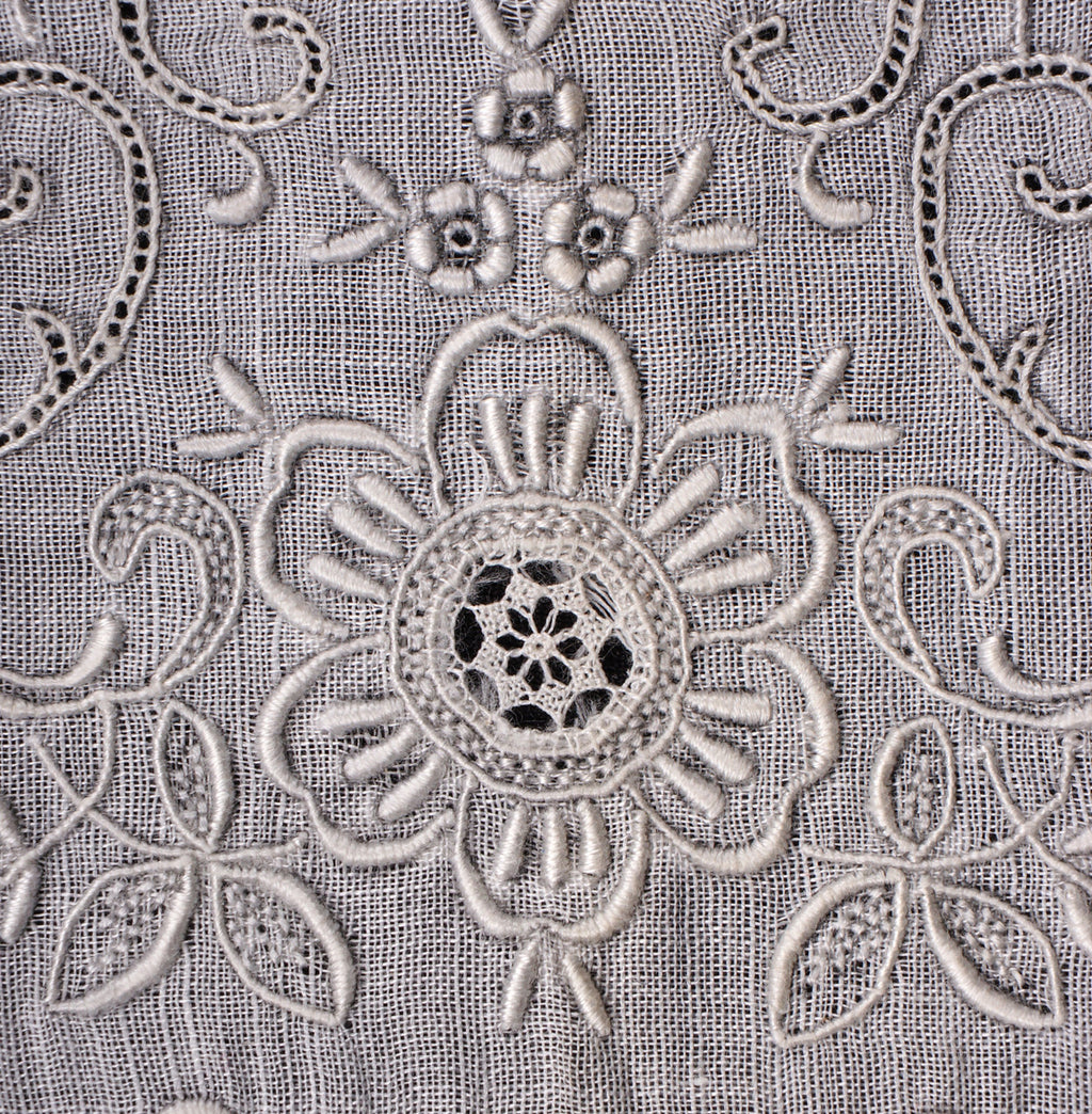 Vintage Madeira Embroidery Bridal Handkerchief Linen Hankie with Lace Insetting and Pullwork - Poppy's Vintage Clothing