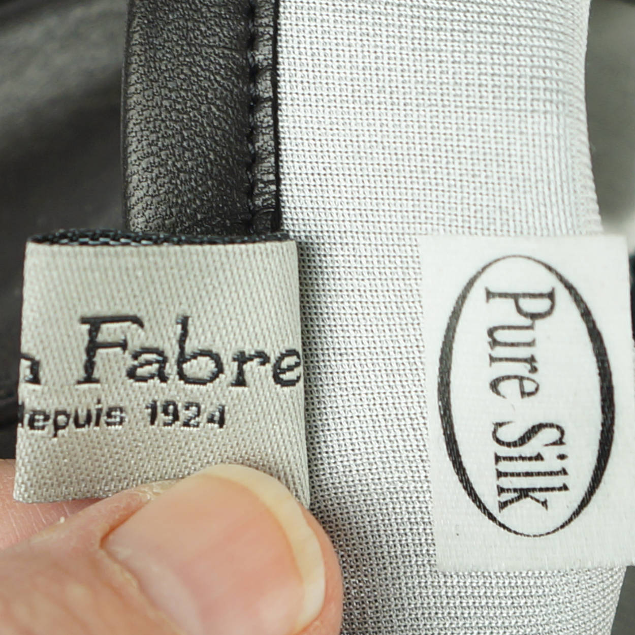 Unused Mens Black Leather Gloves Silk Lined Maison Fabre France NWT Size 9 1/2 - Poppy's Vintage Clothing