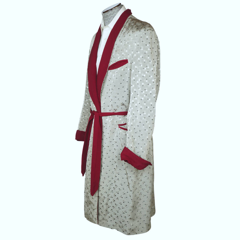 Vintage 1940s Mens Dressing Gown Shiny Silver Grey w Burgundy Trim Size M L - Poppy's Vintage Clothing