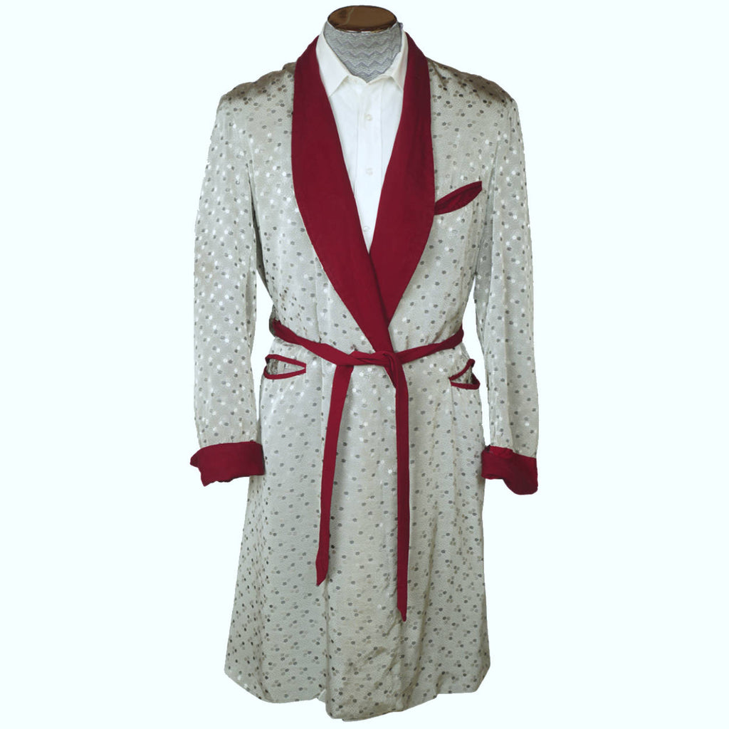 Vintage 1940s Mens Dressing Gown Shiny Silver Grey w Burgundy Trim Siz Poppy's Vintage Clothing Vintage 1940s Mens Dressing Gown Shiny Silver Grey w Burgundy Trim Siz Poppy's Vintage Clothing
